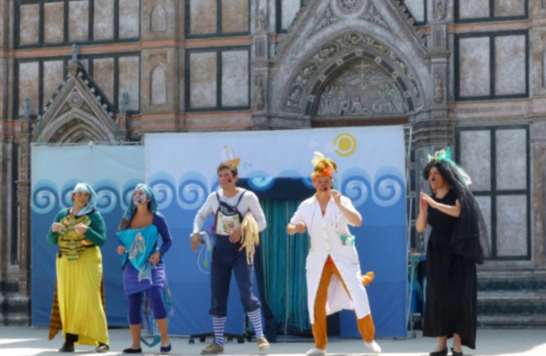 A vele spiegate tra i Monumenti d'Italia