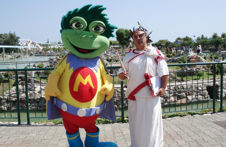 22 Agosto: Toga Party