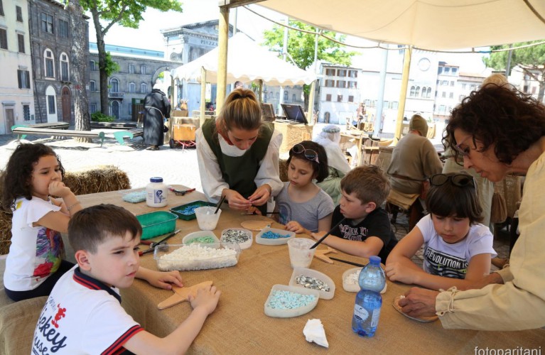 Mosaicando, laboratori gratuiti per bambini