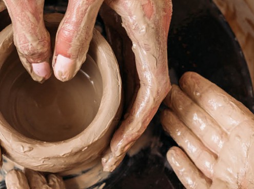 La "Bottega del Vasaio", laboratorio gratuito per bambini