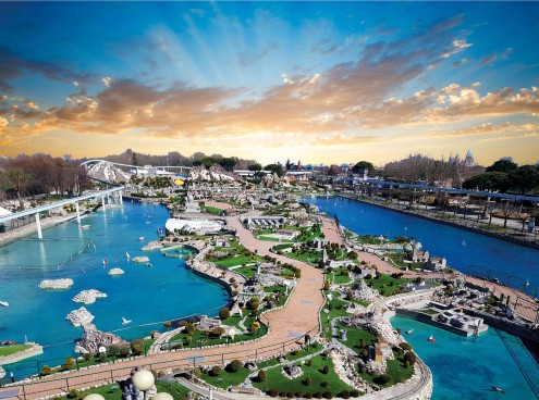 Italia in Miniatura 1° parco divertimento d'Italia - Campione del Servizio 2022