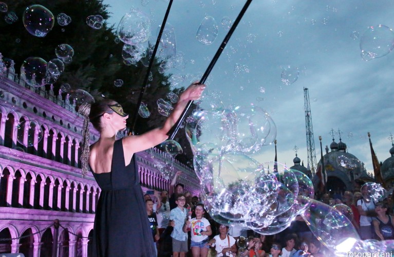 Un mercoledì da sogno: Italia in Miniatura divertente di giorno, magica di notte